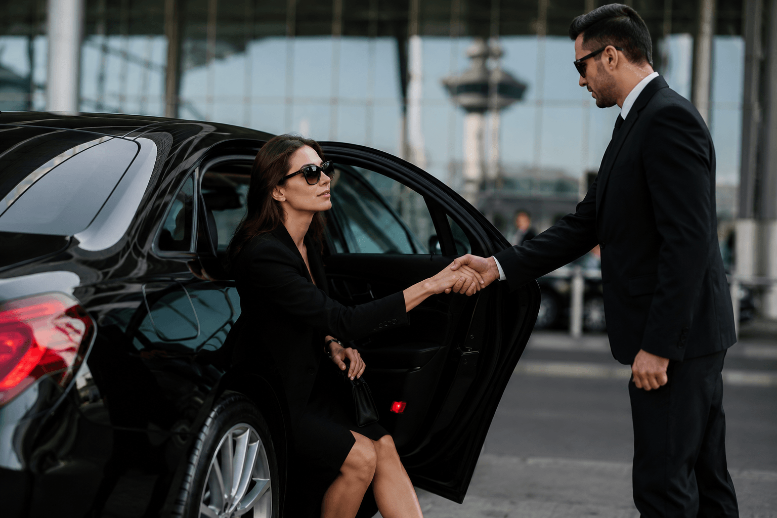Discreet VIP and celebrity chauffeur transfers in Queensland
