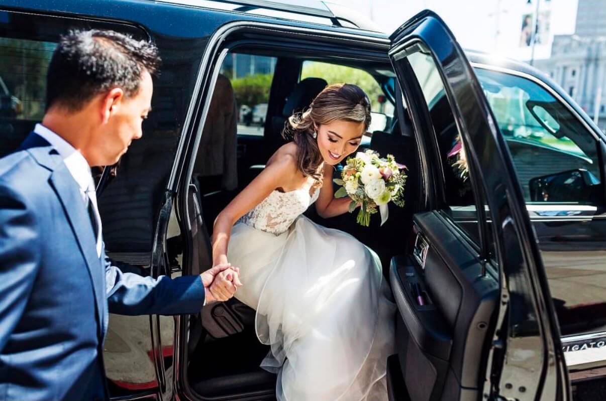 Luxury wedding chauffeur and wedding car hire in Brisbane