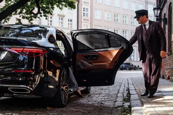 Executive chauffeur services in Brisbane